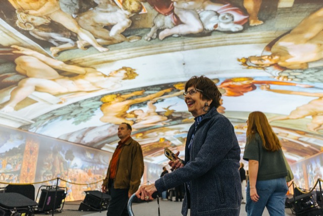 Immersive Sistine Chapel exhibit photography